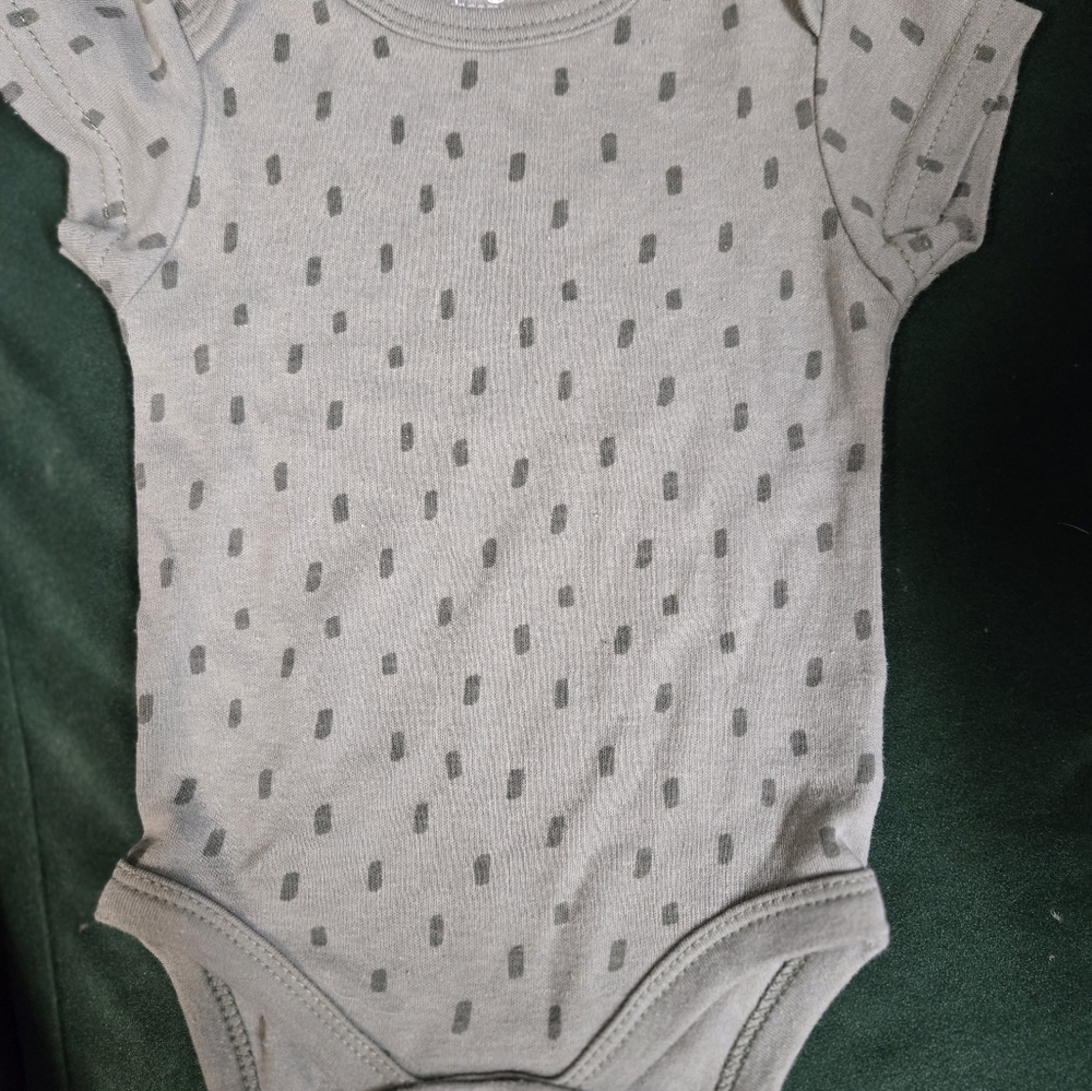 Onesies - Picture 9 of 11